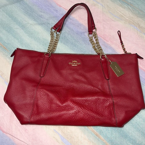 Coach red Pebble Ava Chain Tote red purse leather - Picture 3 of 10